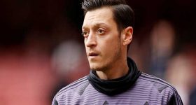 Tin bóng đá quốc tế tối 20/1 : HLV Arteta tri ân Ozil