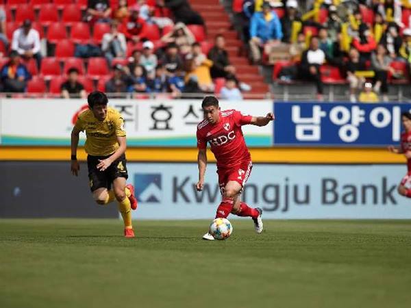 Dự đoán trận  Busan IPark vs Jeonnam Dragons: 17h30 ngày 15/8