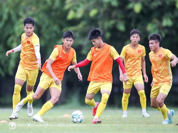 Bóng đá VN 16/5: VFF công bố danh sách hội quân U19 Việt Nam