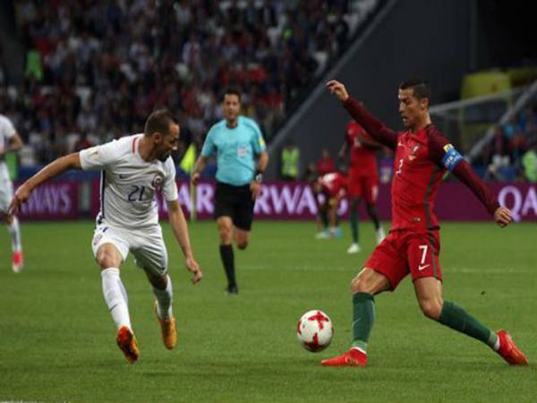 Lịch sử đối đầu Bồ Đào Nha Chile