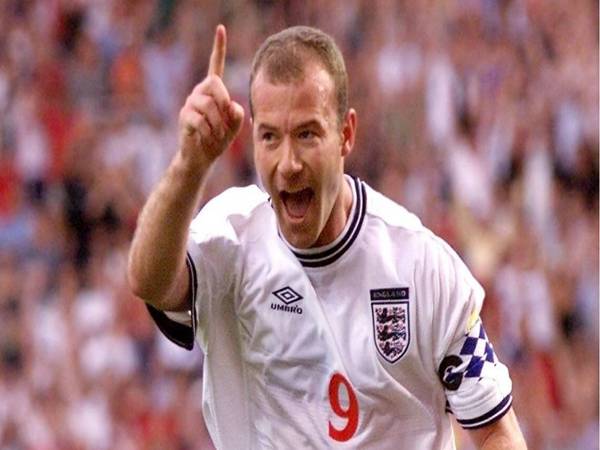 Alan Shearer - tiền đạo cổ điển xuất sắc