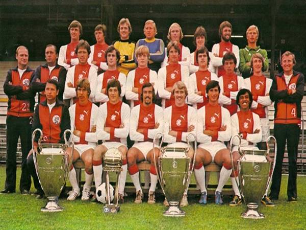 Các yếu tố giúp Ajax vô địch Cup C1 nhiều lần